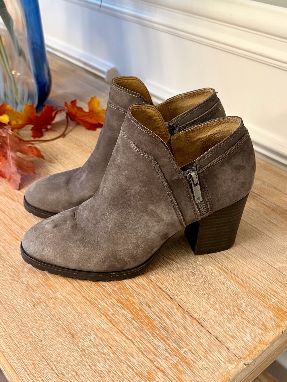 Lucky Brand Suede Zip Ankle Boots in Taupe - Women's